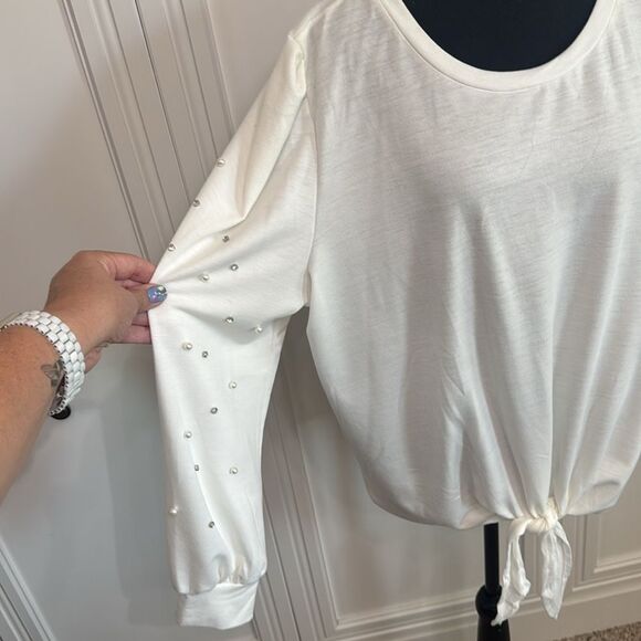 White Long Sleeve Top Plus Size 3X - Picture 3 of 8